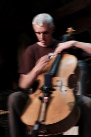 L1067913